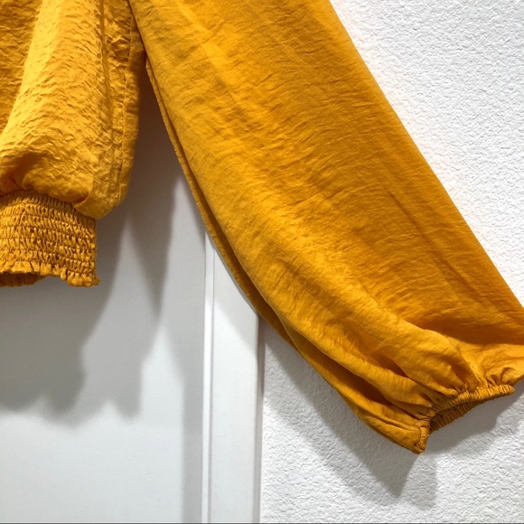 Astr The Label Satin Smocked Keyhole Back Blouse - Picture 6 of 8